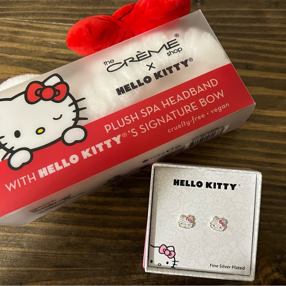 Hello Kitty Earrings and headband. Hello Kitty face in fine plated silver. NEW